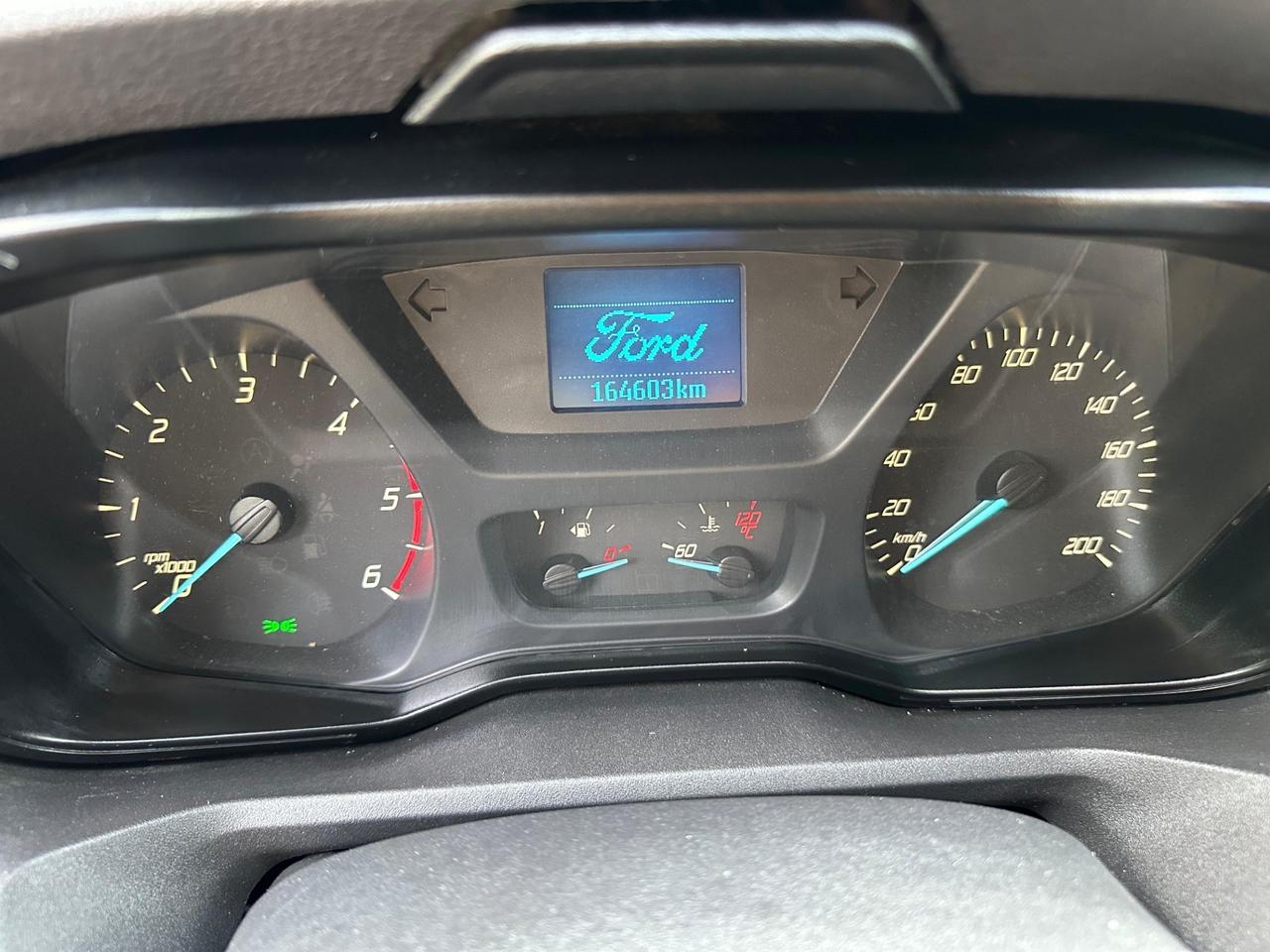 FORD TRANSIT 350 2.2 TDCI CON SPONDA IDRAULICA