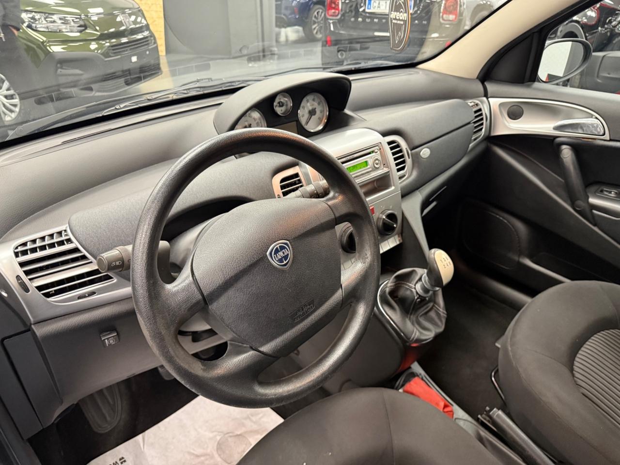 Lancia Ypsilon 1.4 Oro Ecochic GPL