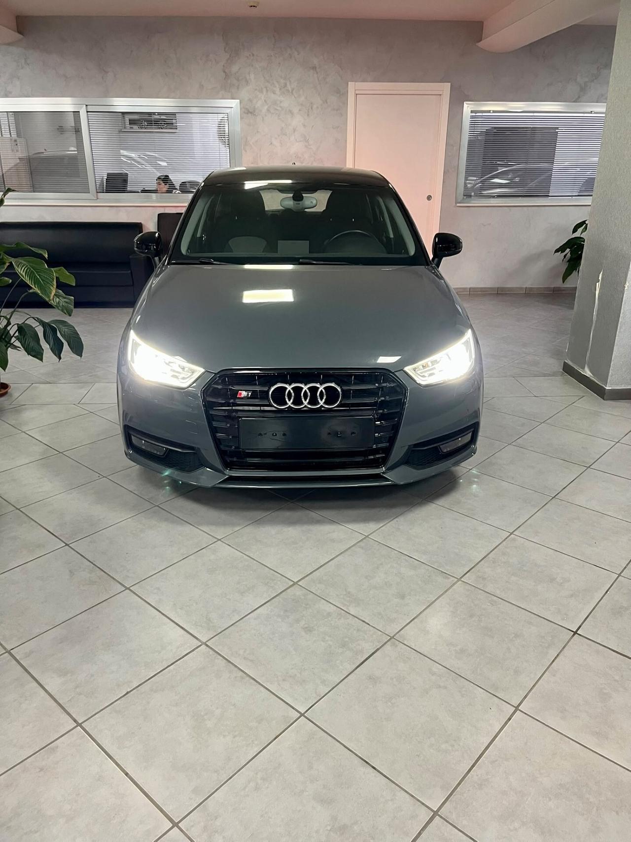 Audi A1 SPB 1.0 TFSI ultra Design