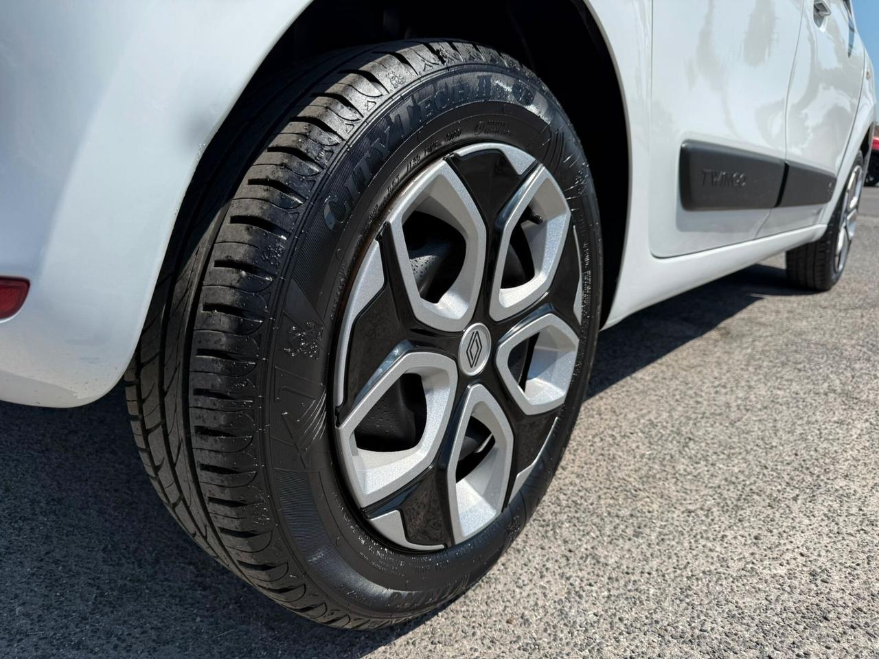 RENAULT TWINGO LIVE Sce 1.0BENZINA 69CV 66MILAKM