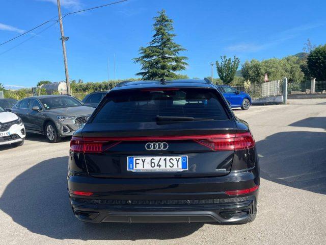 AUDI Q8 50 TDI 286 CV quattro tiptronic S LINE