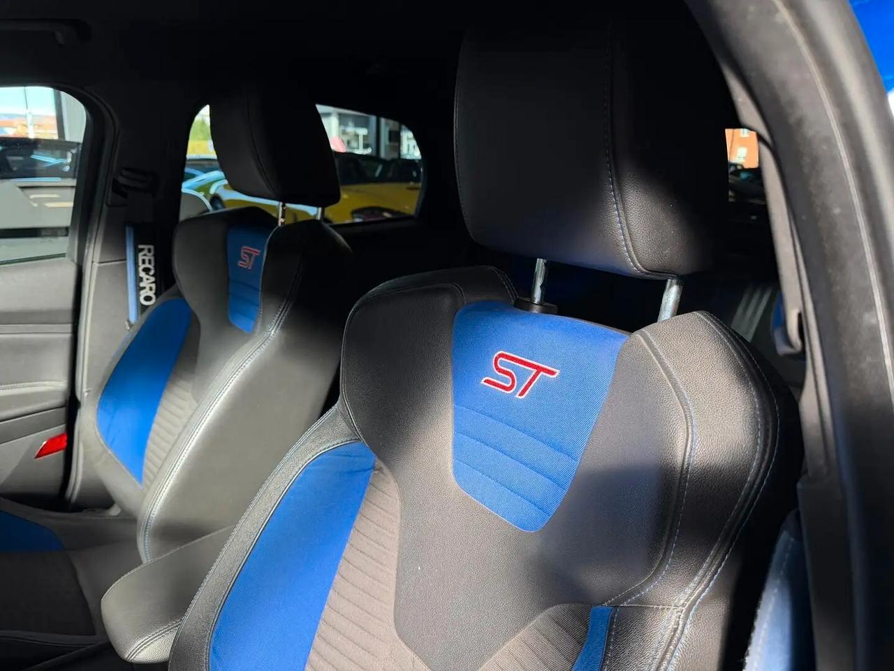 Ford Focus 2.0 EcoBoost 250 CV SW ST3