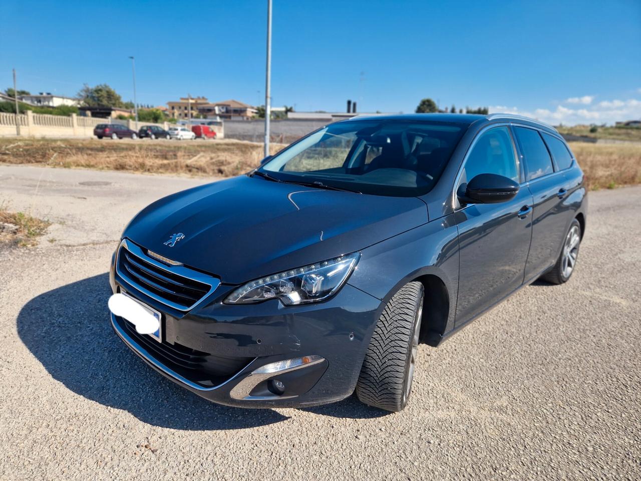 Peugeot 308 BlueHDi 120 S&S Allure