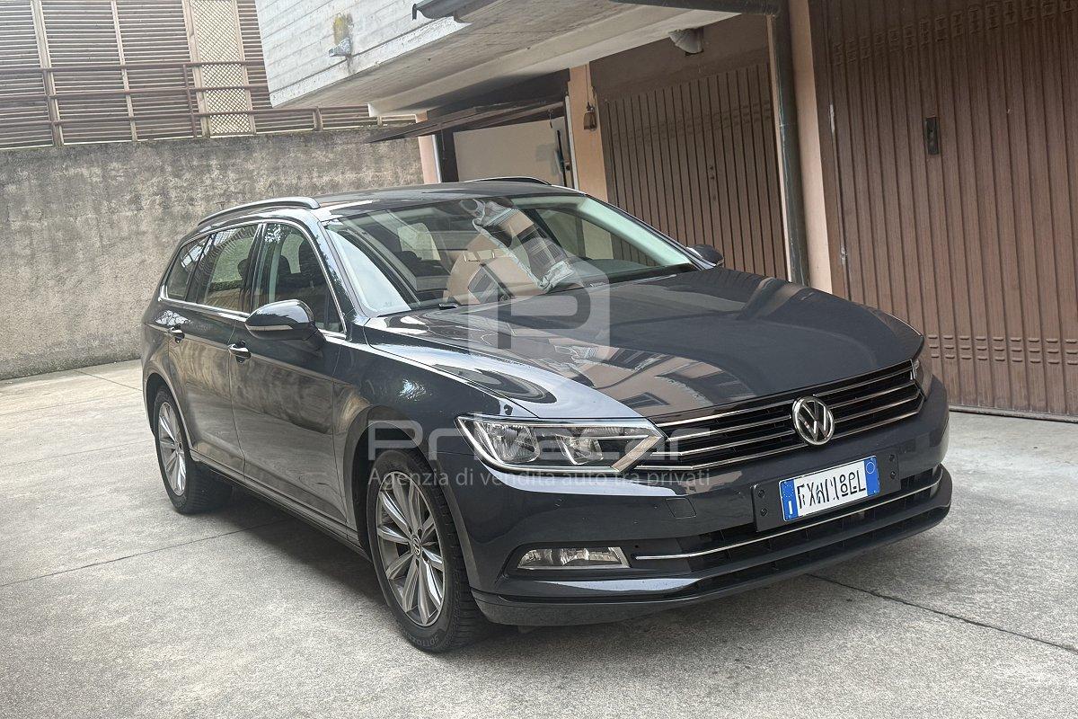 VOLKSWAGEN Passat Variant 1.6 TDI SCR DSG Business BMT
