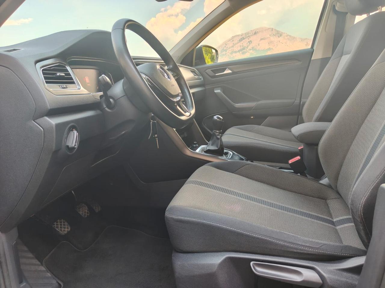 Volkswagen T-Roc 1.0 TSI - 2019