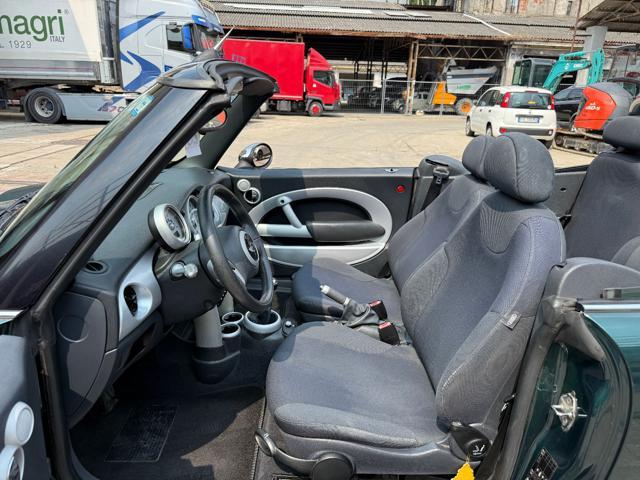 MINI Cabrio Mini 1.6 16V Cooper Cabrio