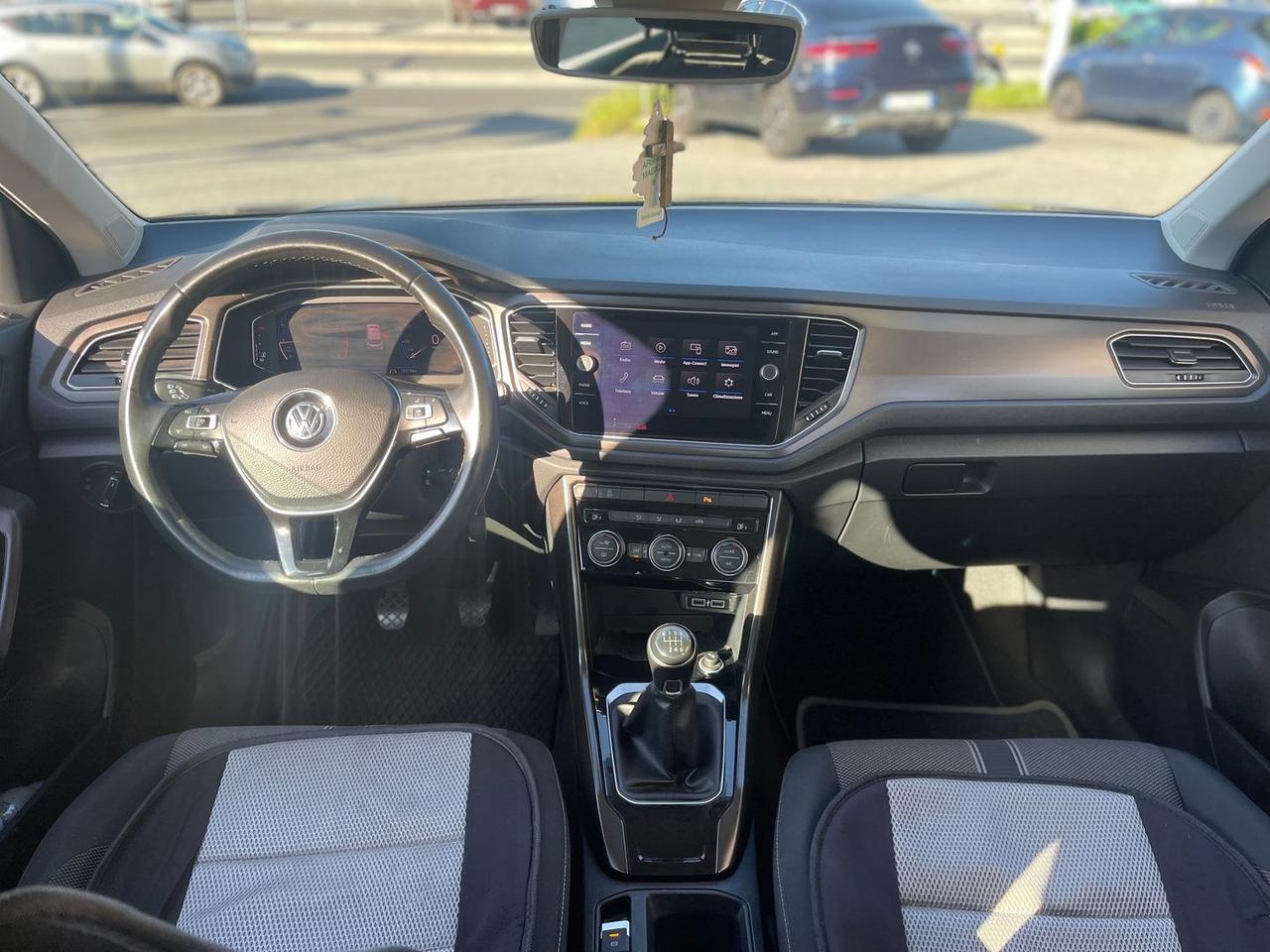 Volkswagen T-Roc 1.0 TSI Style 115cv NEOPATENTATI