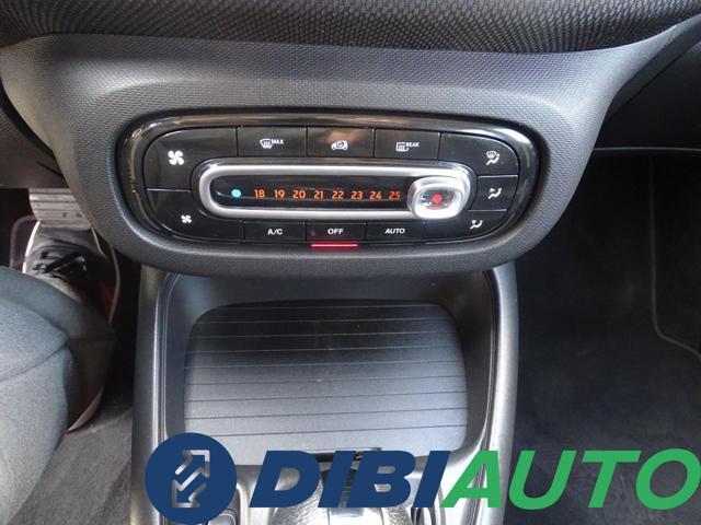 SMART ForFour EQ Passion NEOPATENTATI