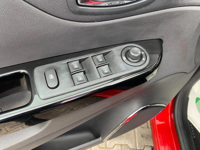 RENAULT Captur TCe 12V 90 CV Start&Stop Energy Hypnotic