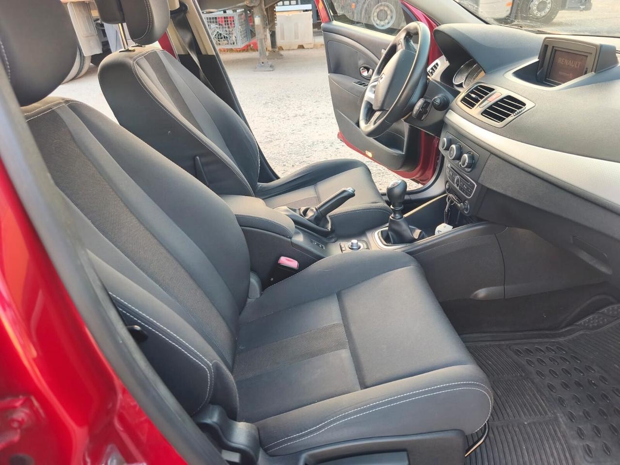 Renault Megane Sw 2009---1.5 Diesel