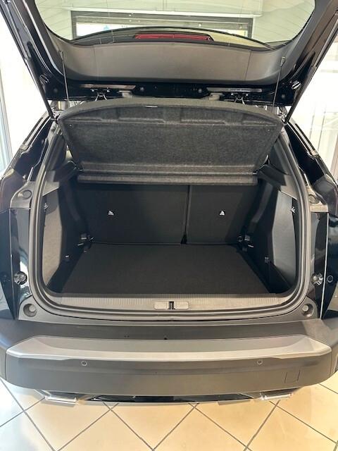 Peugeot 2008 Hybrid 136 e-DCS6 Allure
