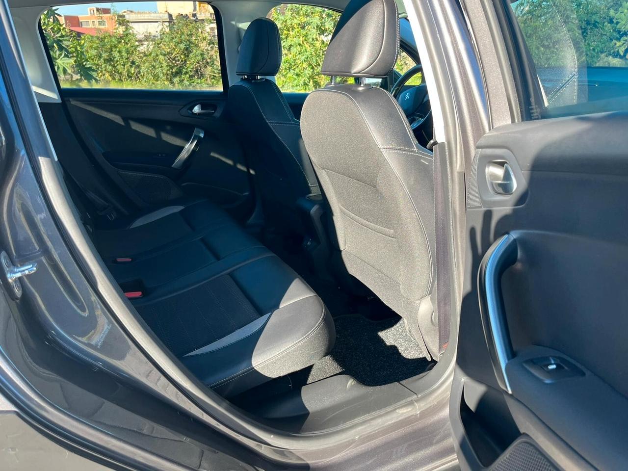 Peugeot 2008 1.6HDI TETTO PANORAMICO FULL 2017