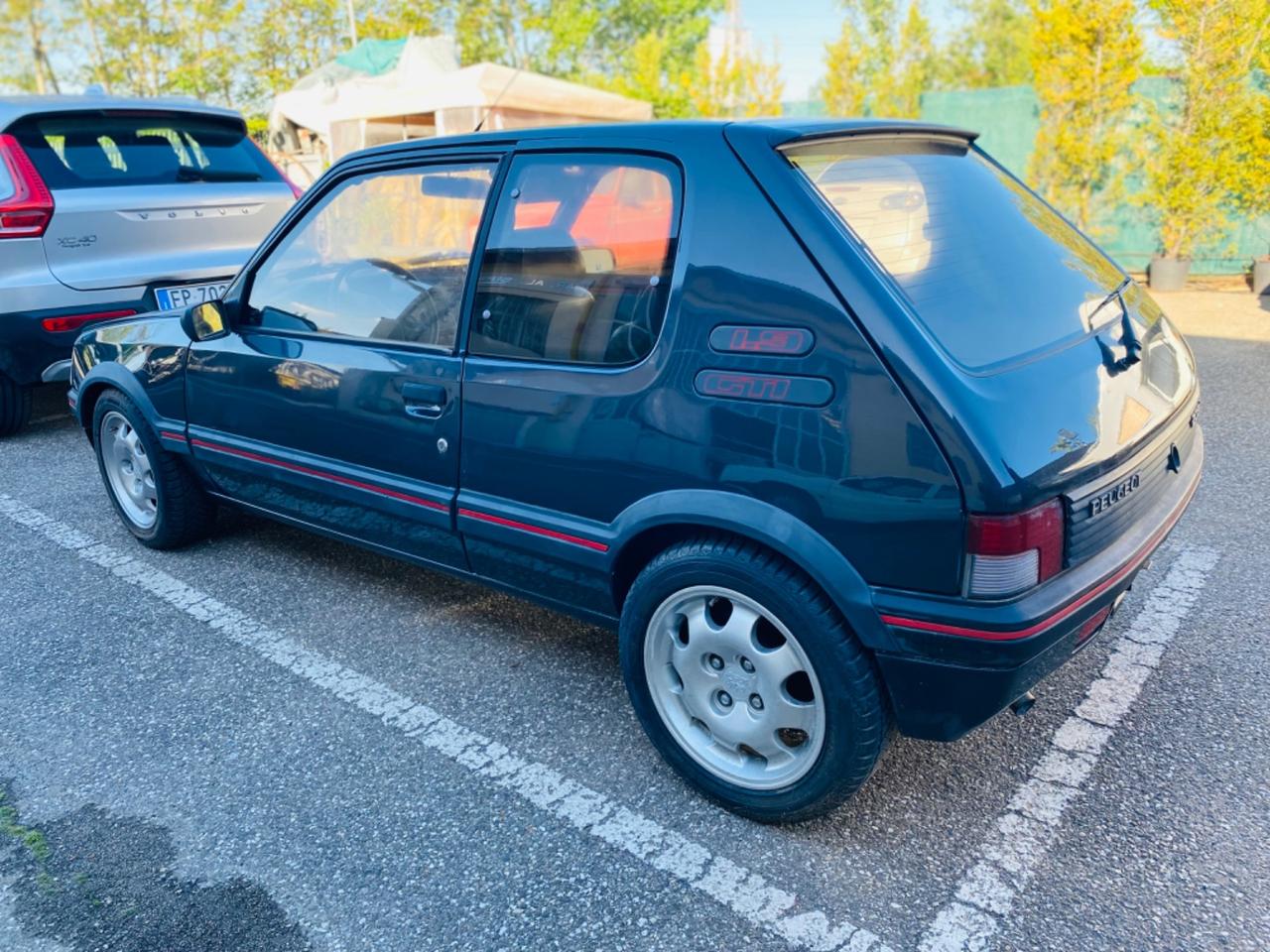 Peugeout 205 GTI 1.9 1990