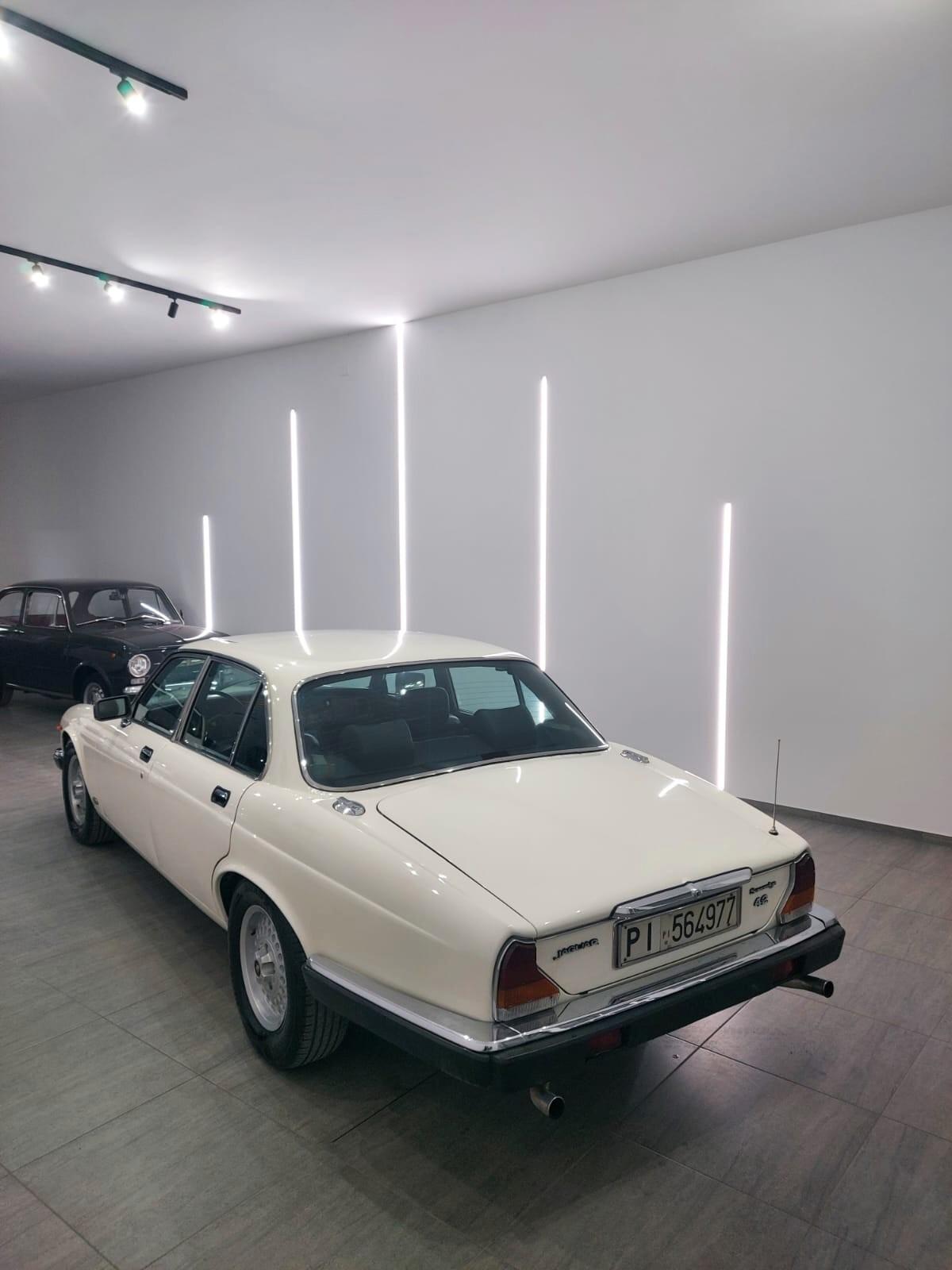 Jaguar XJ6 4.2 SOVEREIGN 1983