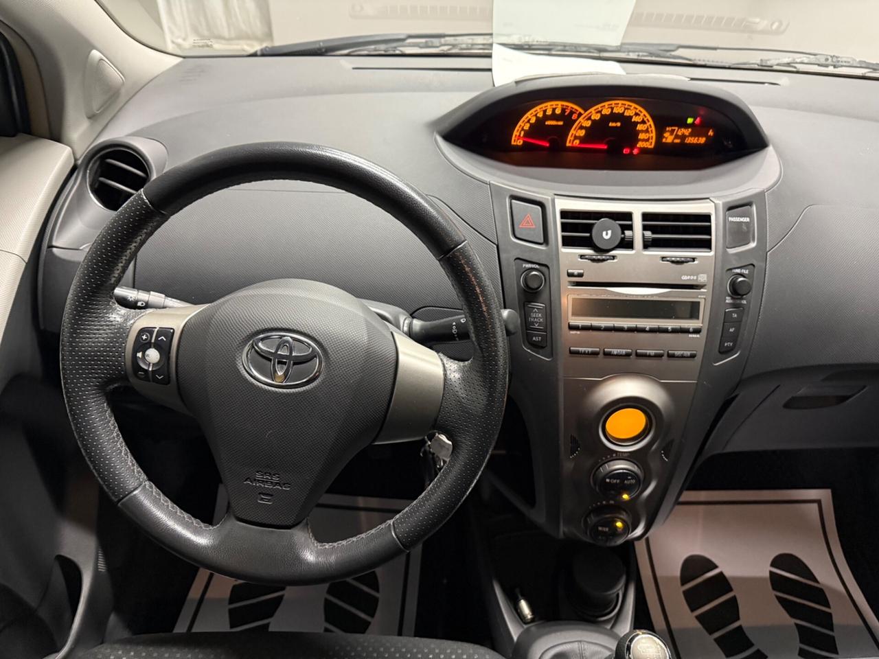 Toyota Yaris 1.3 5 porte M-MT Sol