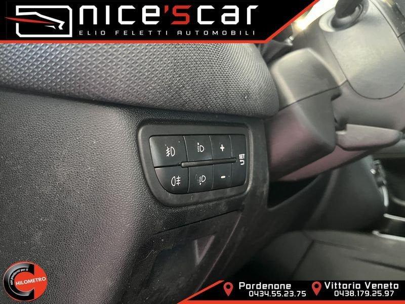 FIAT Punto 1.2 8V 5 porte Street