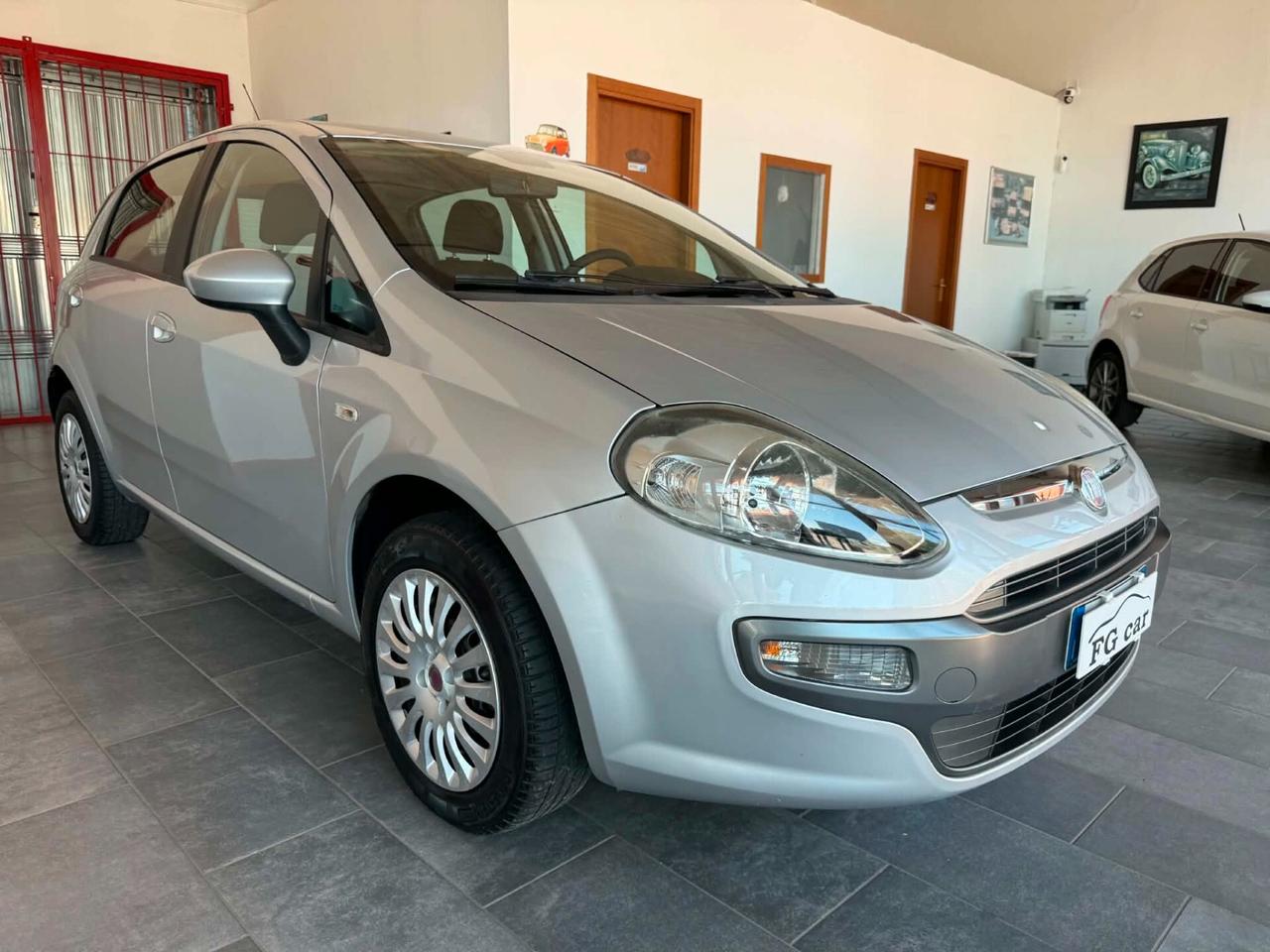Fiat Punto Evo 1.2 5 porte Dynamic 77Cv NEOPATENTATI