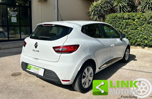 RENAULT Clio 1.2 75 CV 5 porte Duel2