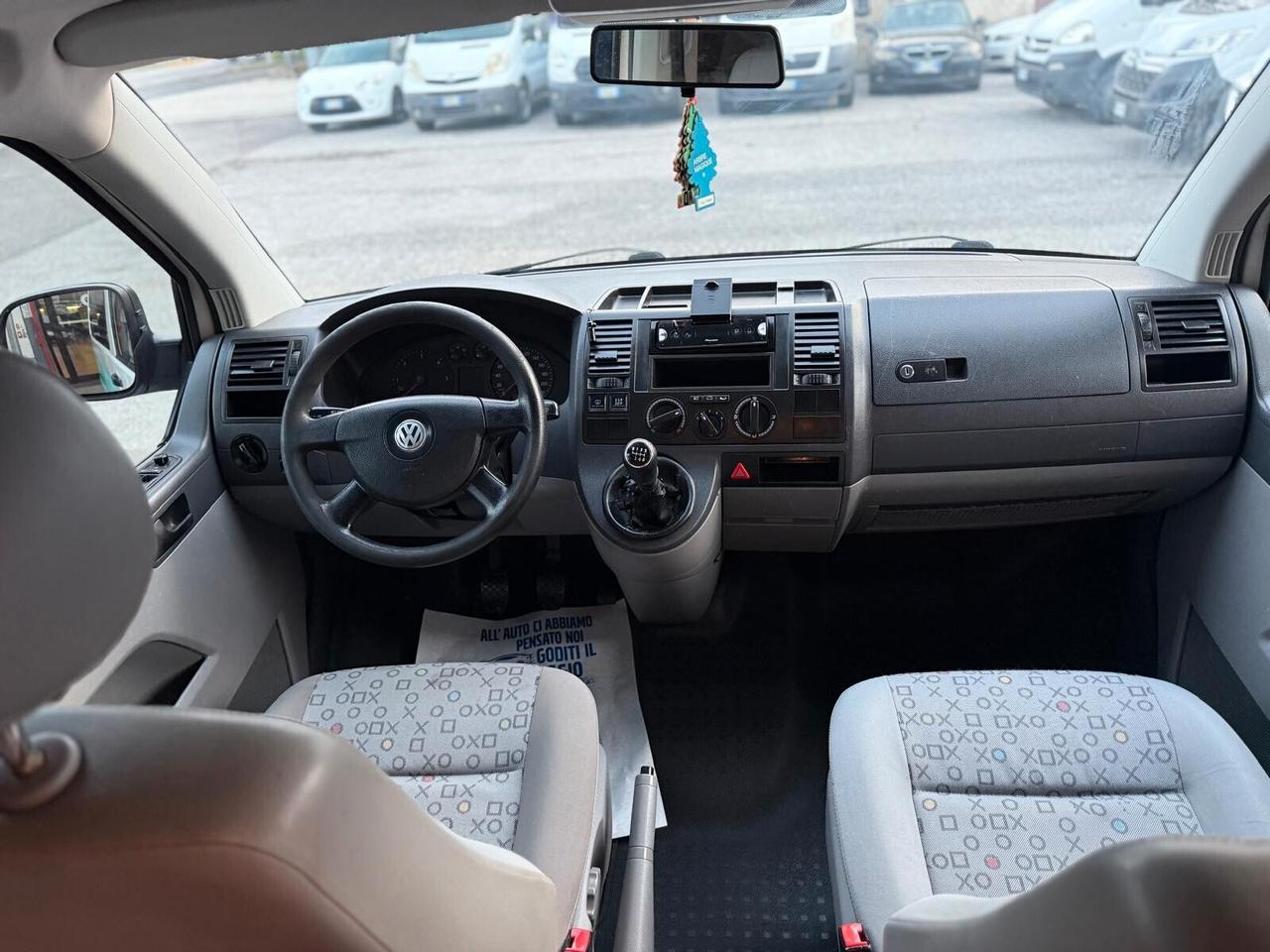 Volkswagen Transporter Caravelle T5 2.5 TDI/130CV PC