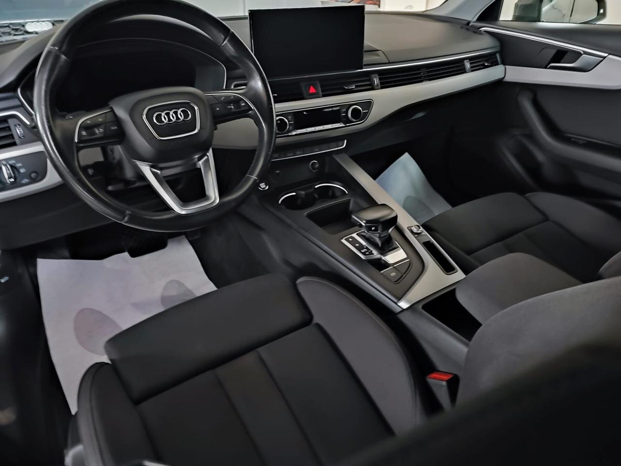 Audi A4 Avant 35 TDI/163 CV S tronic Business Sport