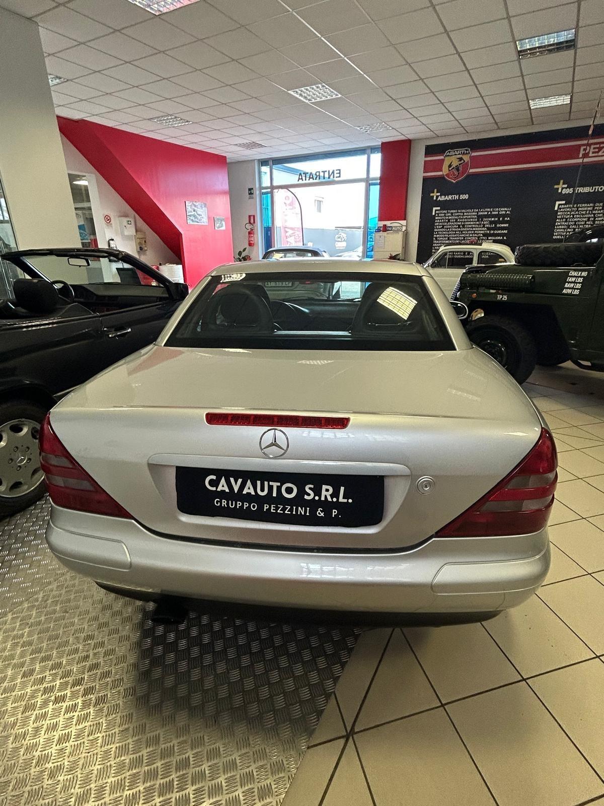 Mercedes-benz SLK 200 cat