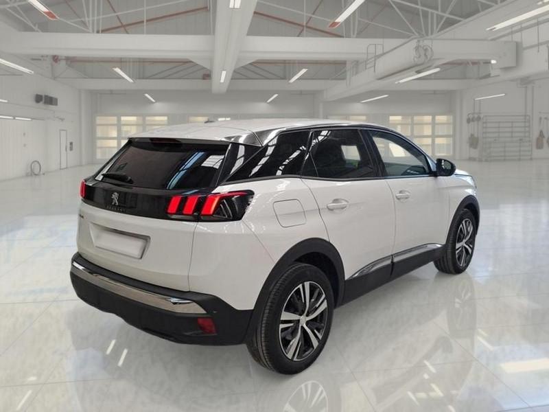 PEUGEOT 3008 BLUEHDI 130 EAT8 SES ALLURE SUV