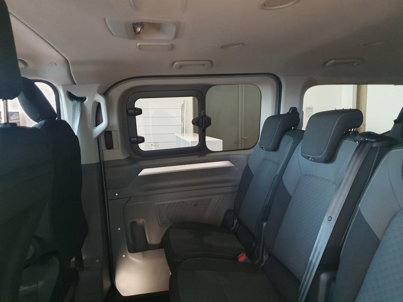 Volkswagen T7 Caravelle t7 2.0 tdi 150cv life l1 auto