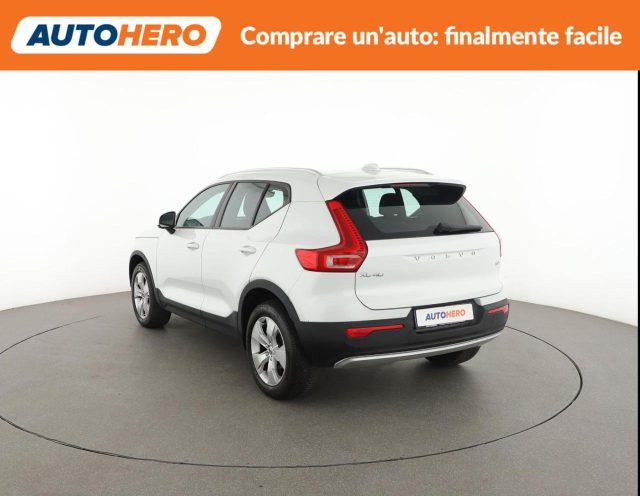 VOLVO XC40 T2 Momentum