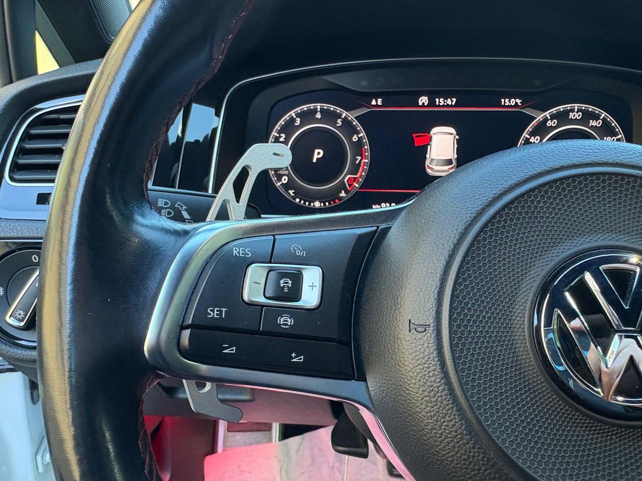 Volkswagen Golf Sport 2.0 GTI Performance #7593