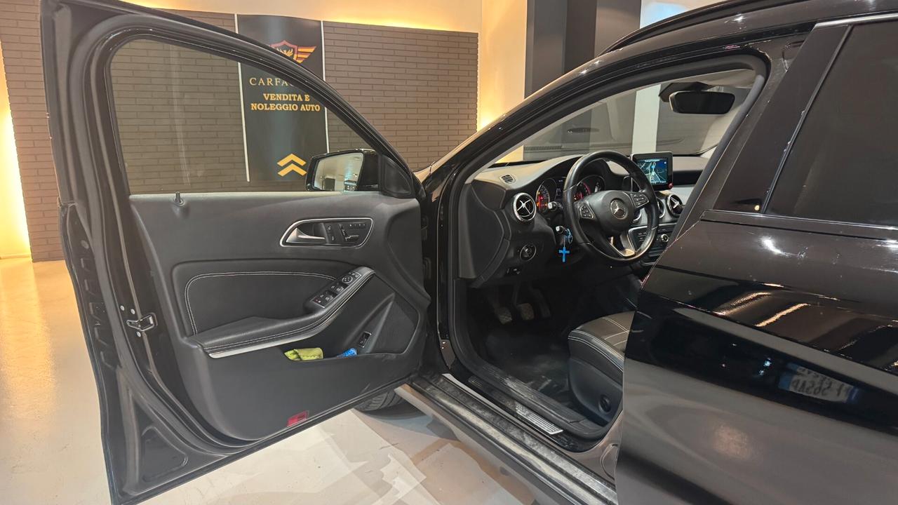 MERCEDES-BENZ GLA 200 1.6 B 156CV - 2015