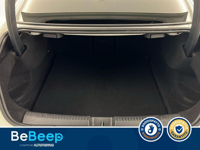 Mercedes-Benz CLA COUPE 200 D PREMIUM 4MATIC AUTO