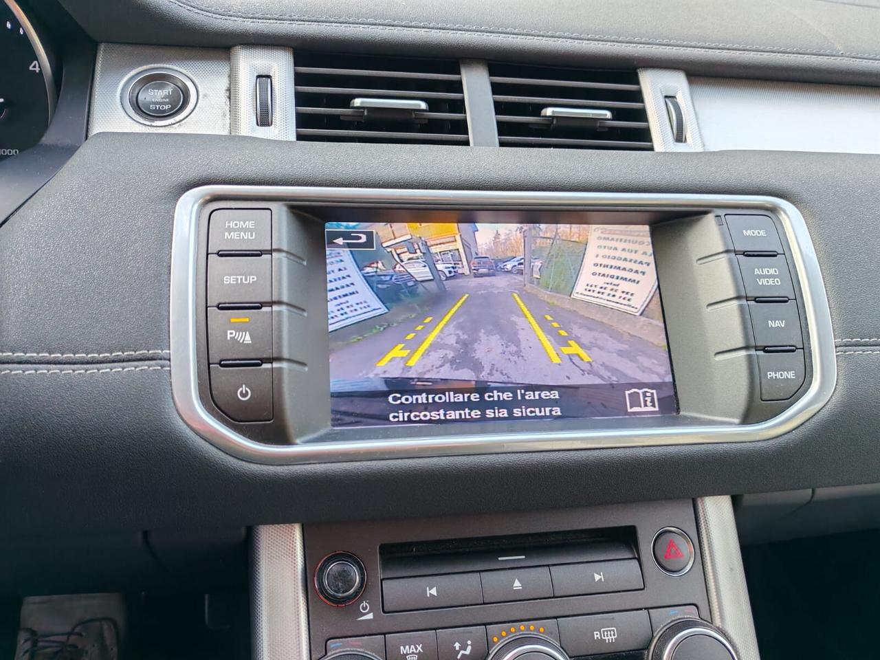 Land Rover Range Evoque 2.2 TD4 5p. Dynamic