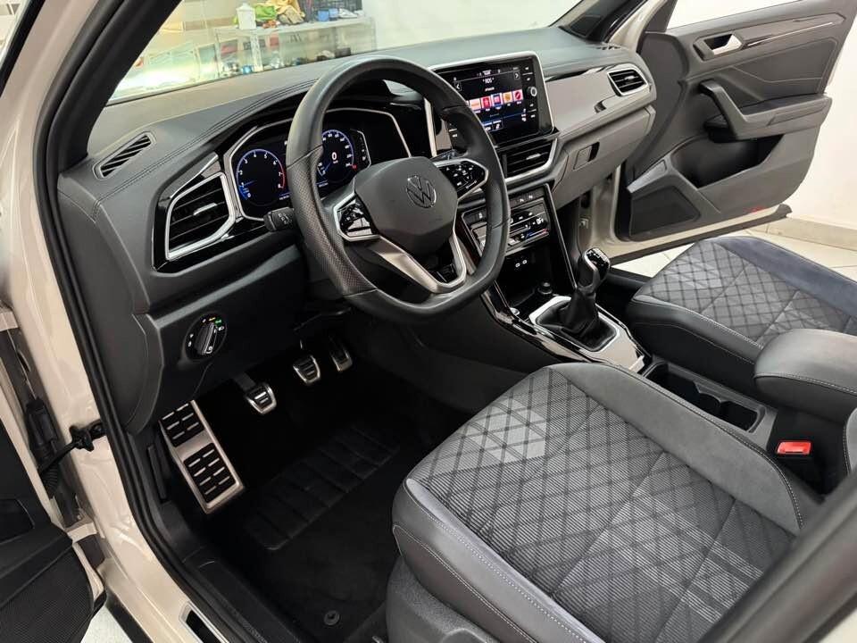 Volkswagen T-Roc 1.0 TSI R-Line 2023