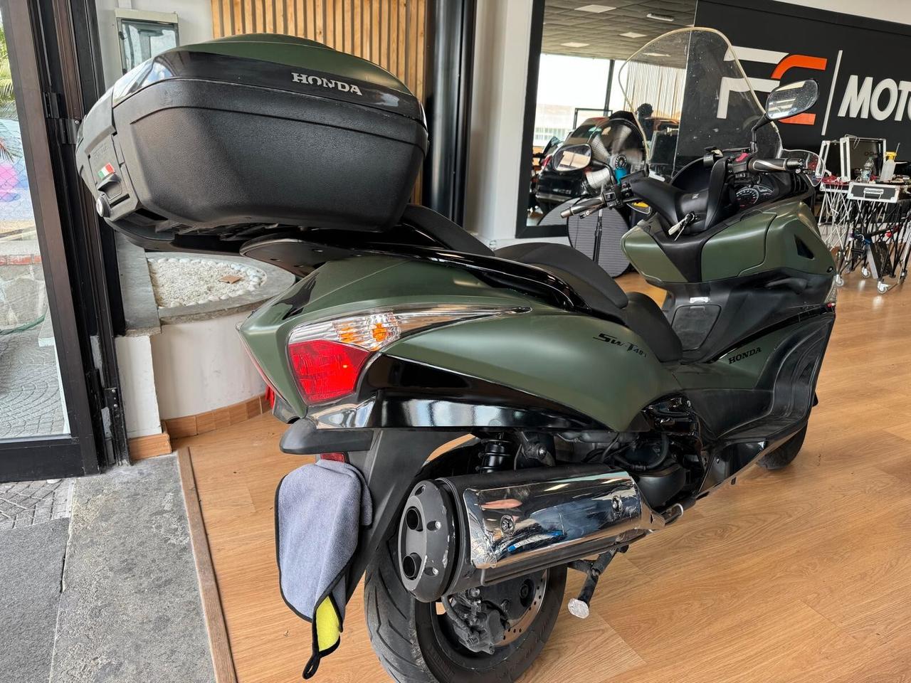 Honda Silver Wing 400