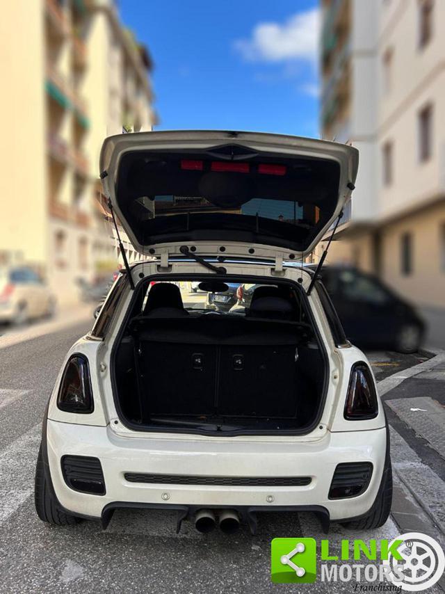 MINI John Cooper Works 1.6