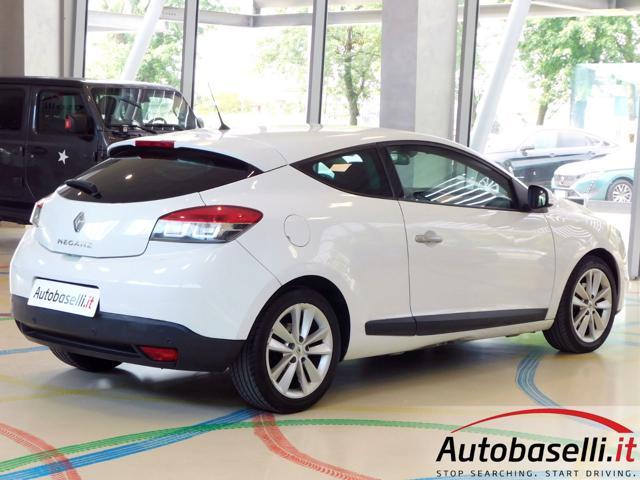 RENAULT Megane MÉGANE III COUPÉ 1.5 DCI 110CV LUXE