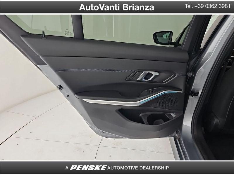 BMW Serie 3 320d xDrive mhev 48V LCI MSport Pro