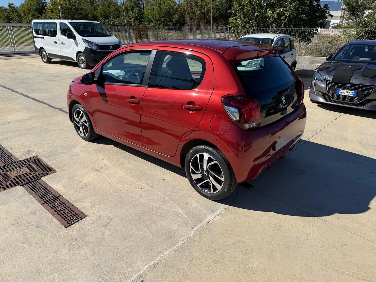 Peugeot 108 VTi 72 S&S 5 porte Allure