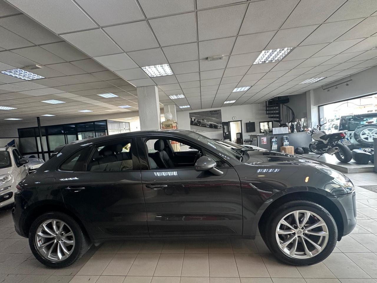 Porsche Macan 2.0 PDK 265 HP UNICOPROPRIETARIO PERFETTO