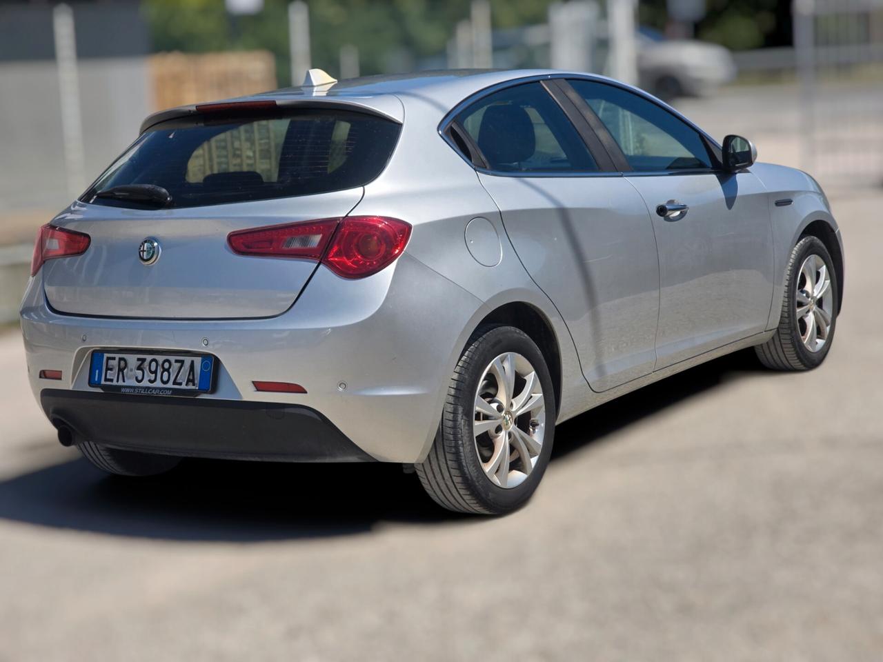 Alfa Romeo Giulietta 1.6 JTDm-2 105 CV Progression