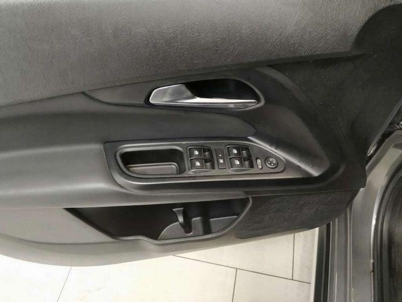 FIAT Tipo 5p 1.0 Cross 100cv