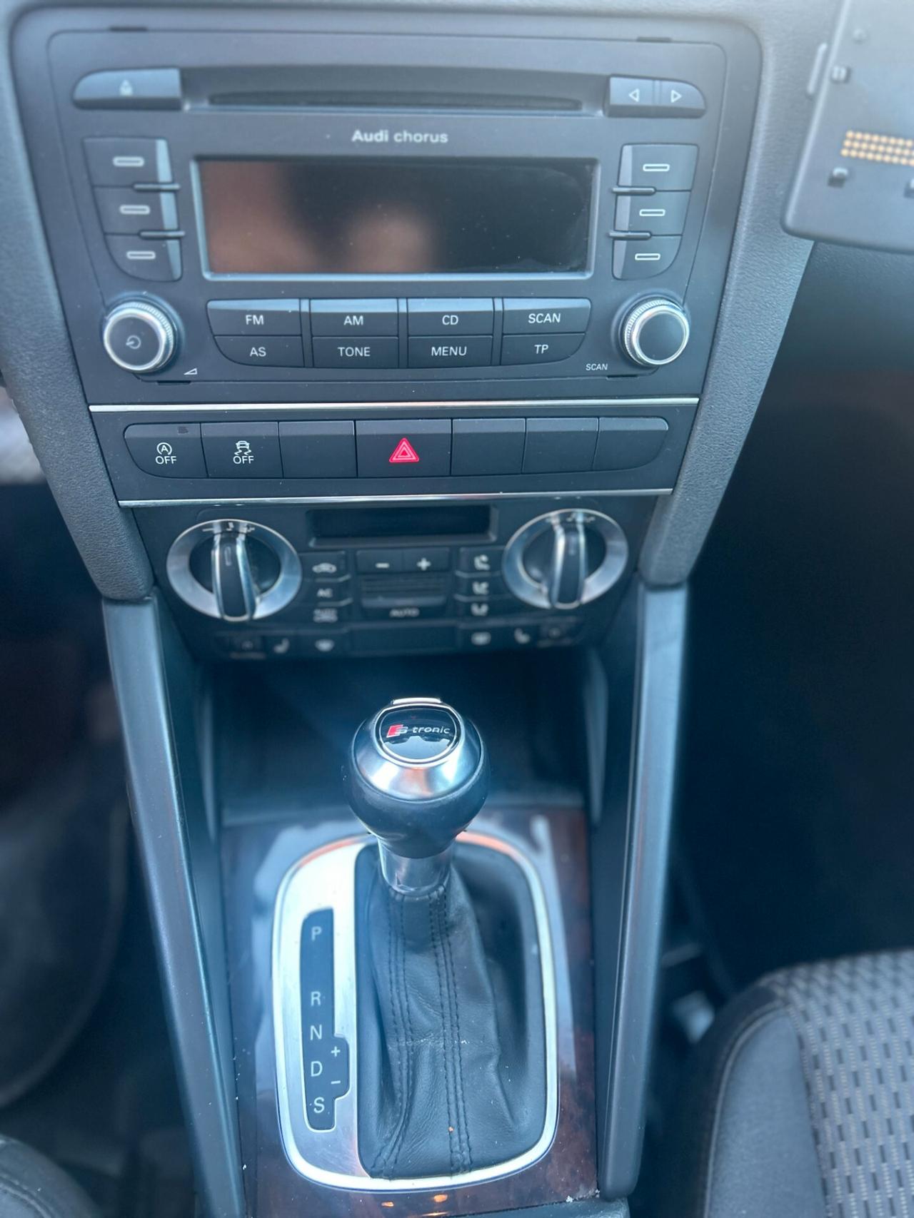 Audi A3 SPB 2.0 TDI 140 cv S tronic Attraction