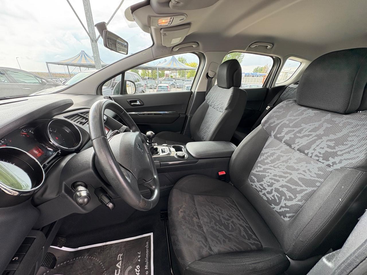 Peugeot 3008 1.6 HDi 110CV Tecno