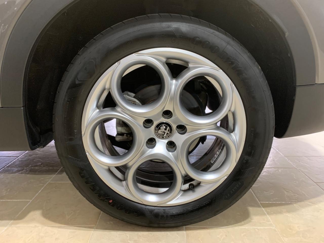 Alfa Romeo Tonale SPRINT TCT6 1600 130CV