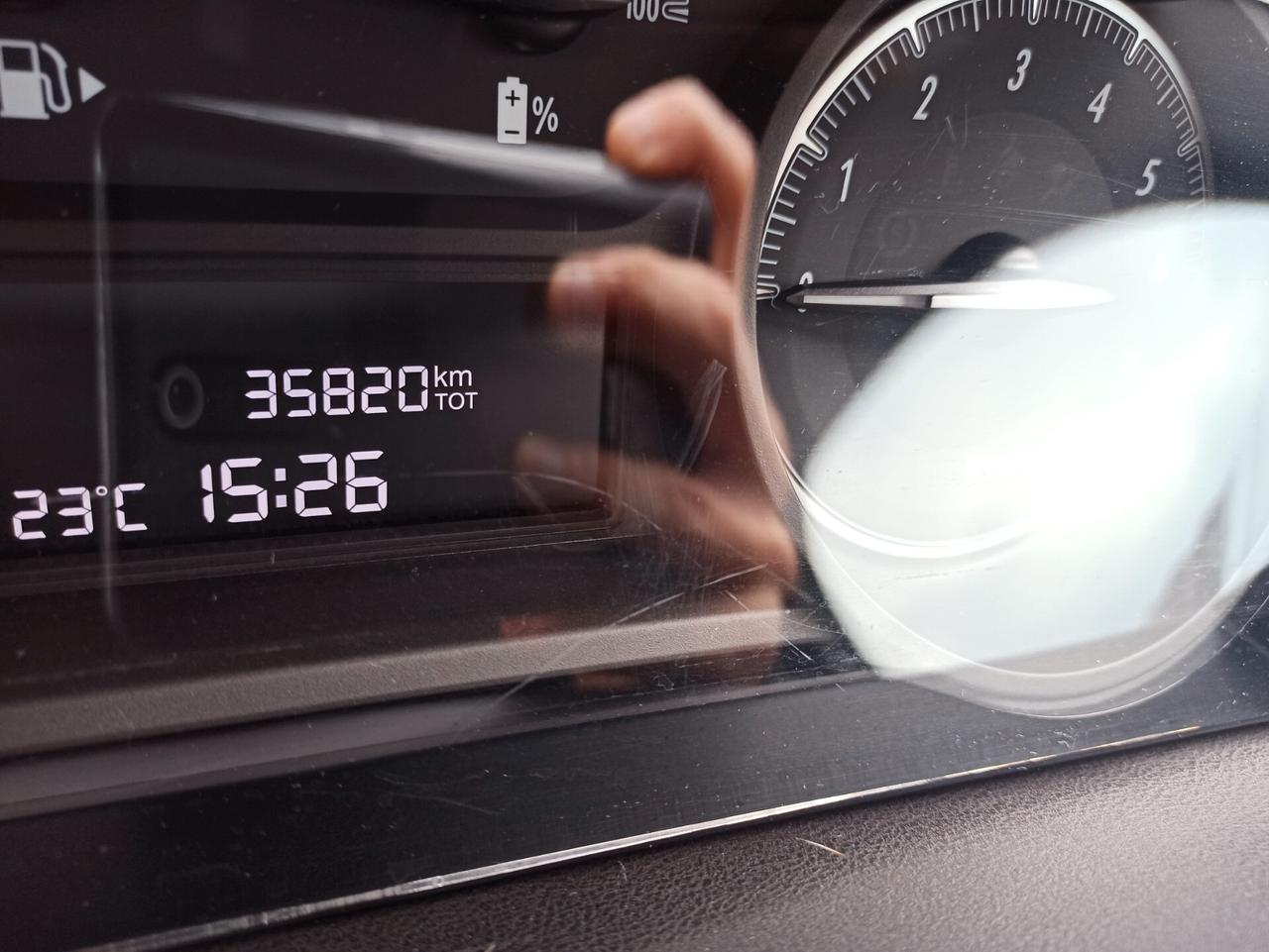 Lancia Ypsilon 1.0 FireFly 5 porte S&S Hybrid Gold 2023