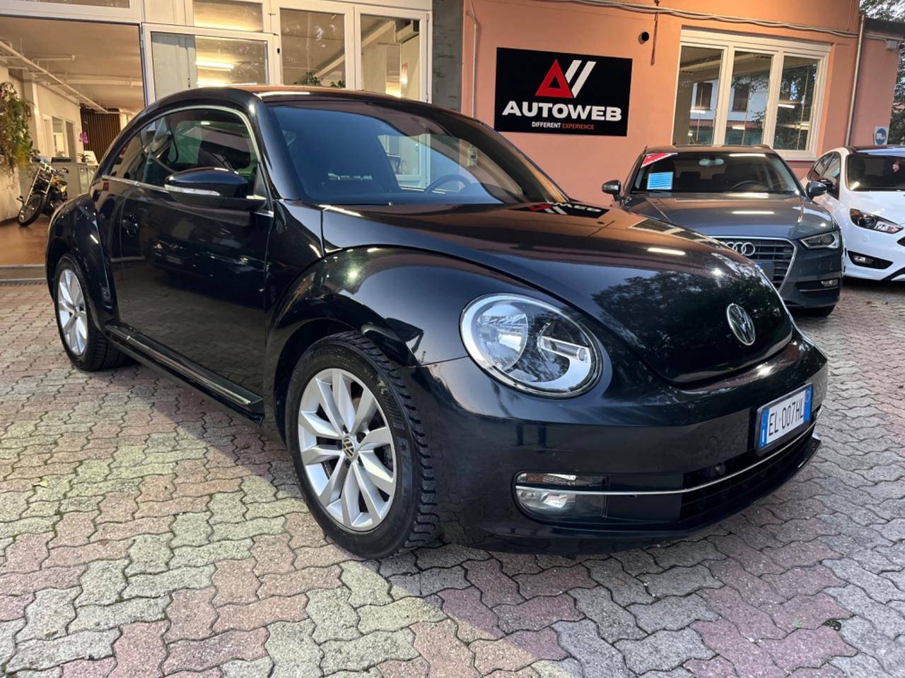 Volkswagen Maggiolino 1.6 TDI Design