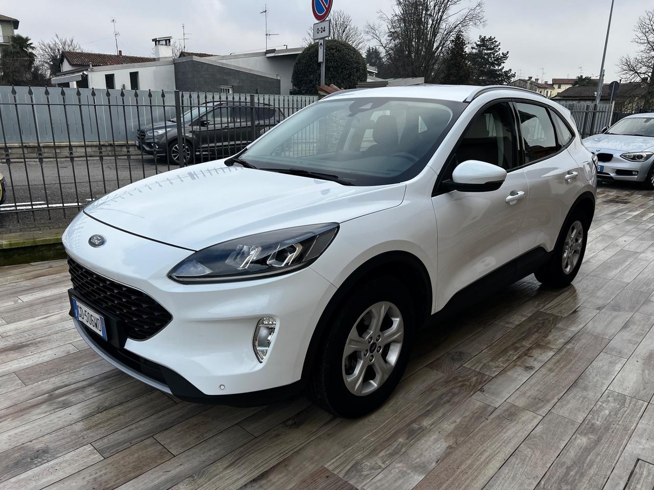 Ford Kuga 1.5 EcoBoost 120 CV 2WD Connect