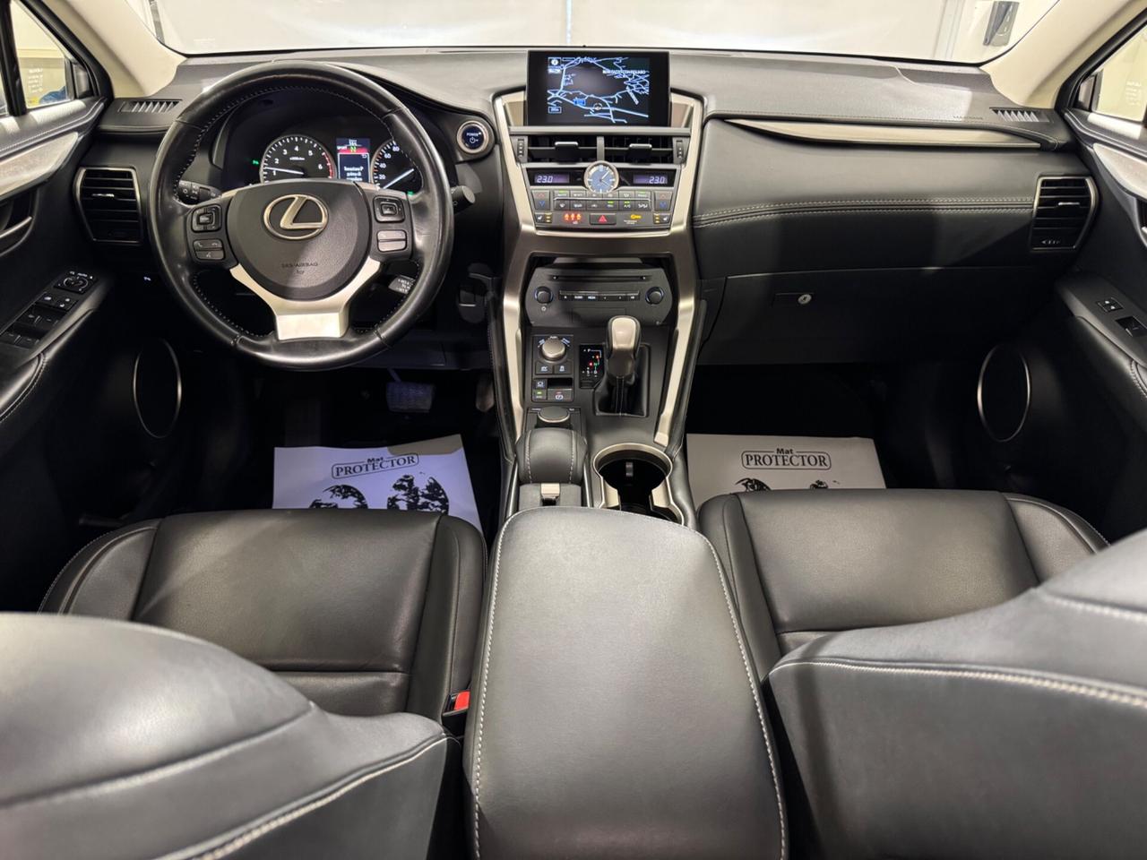 Lexus NX 300h Hybrid 4WD Luxury TAGLIANDI CERTIFICATI LEXUS