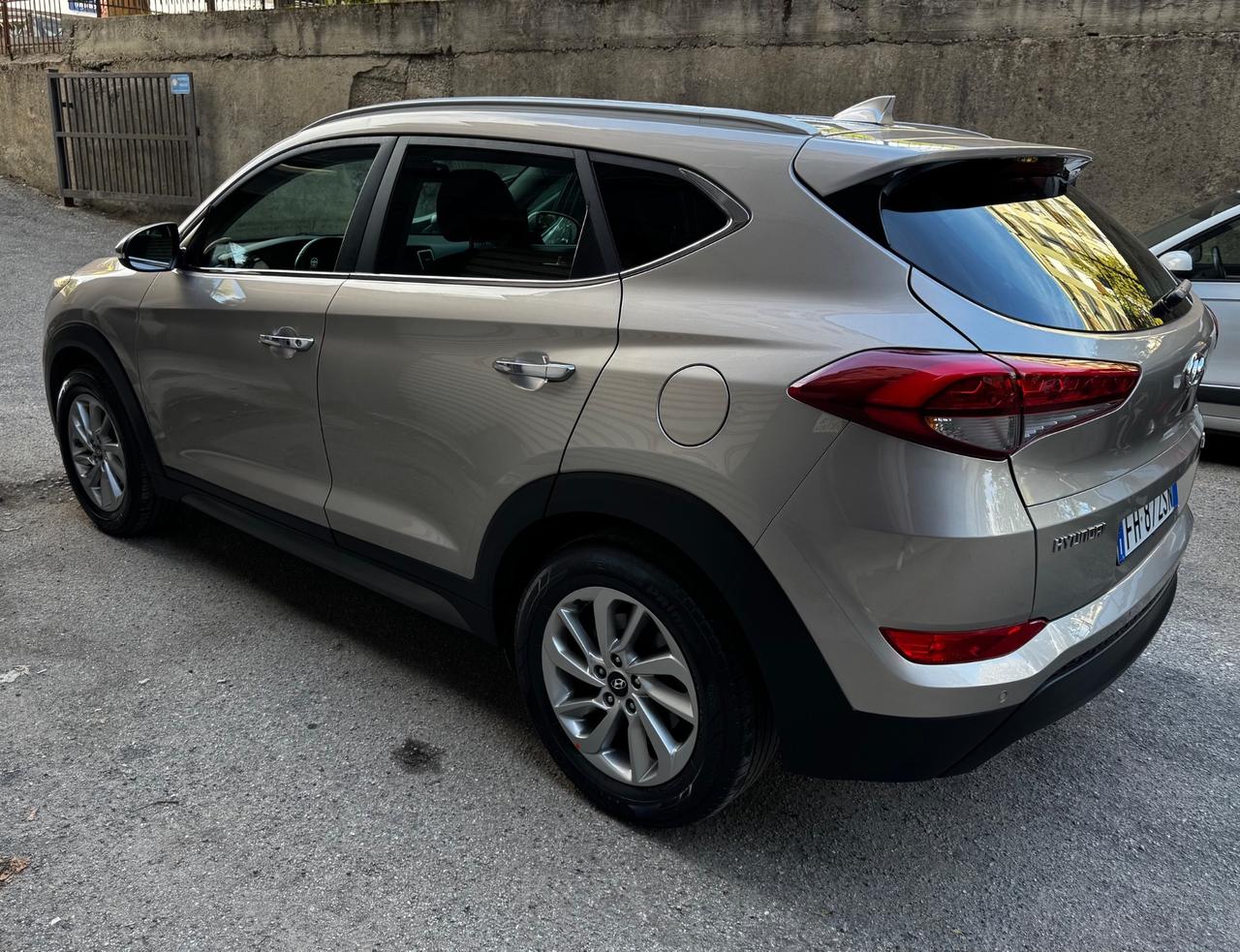 Hyundai Tucson 1.7 CRDi DCT XPossible
