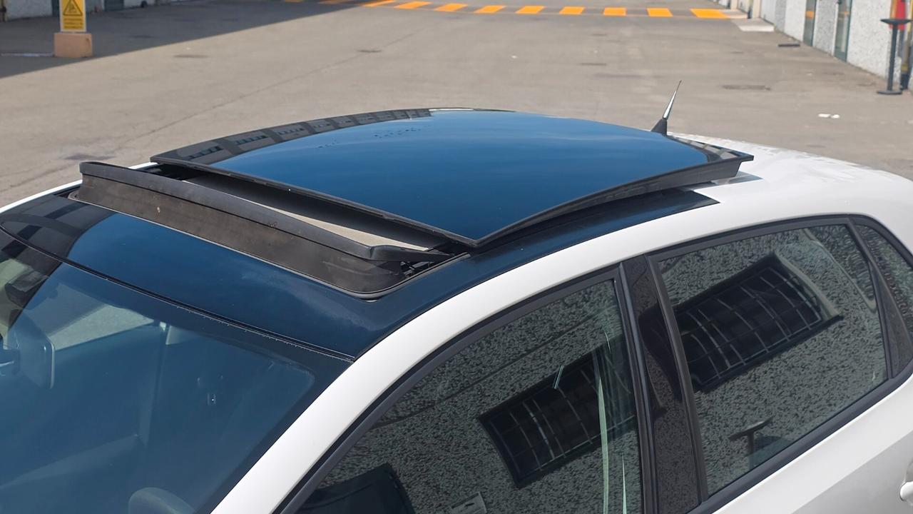 Volkswagen Polo 1.6 TDI R-Line neopatentati